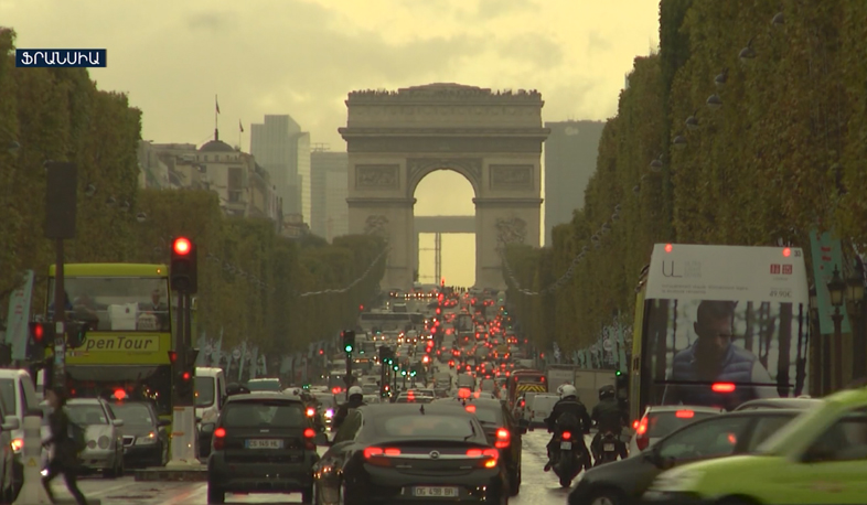 France to stop sale of cars running on fuel