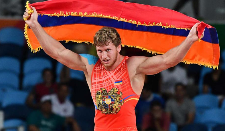 Artur Aleksanyan became a triple champion