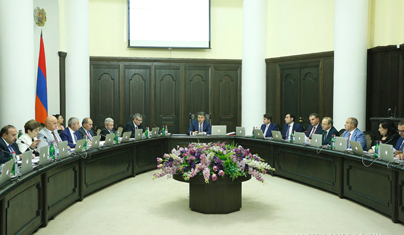 Դպրոցների վերակազմավորման հարցը կառավարության օրակարգում