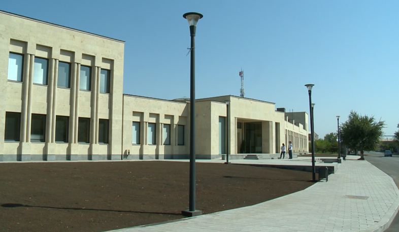 New school in Etchmiadzin