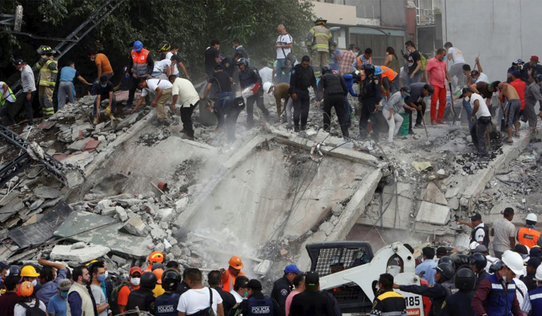 Victim toll of Mexico earthquake surpasses 200