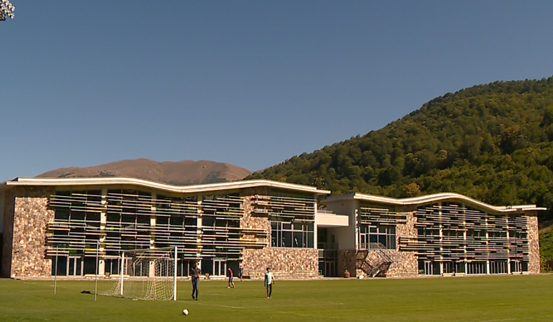 The inhabitants of Dilijan International School