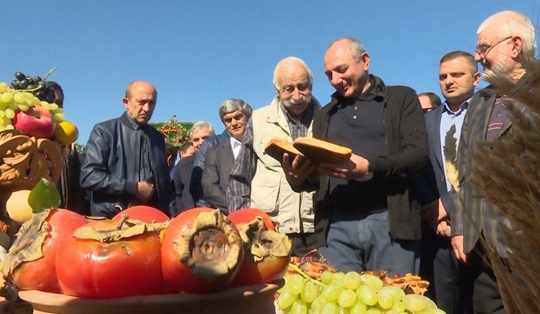 Concert and tasty dishes in Artsakh