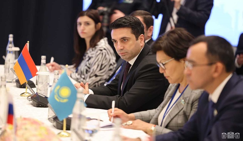 Alen Simonyan participates in meeting of heads of parliaments of EAEU member states in Samarkand