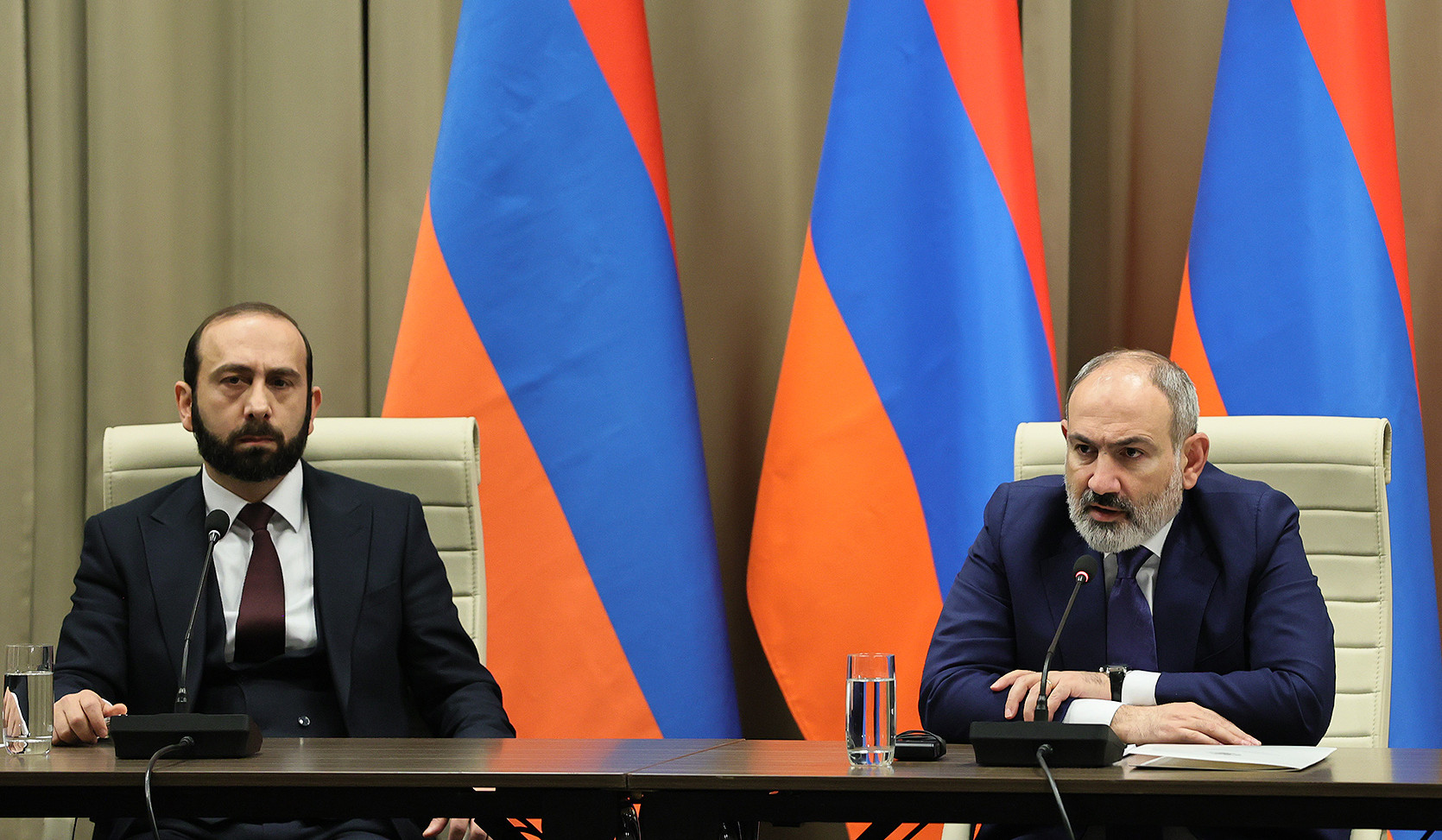 Pashinyan meets with the heads of diplomatic missions of Armenia accredited abroad