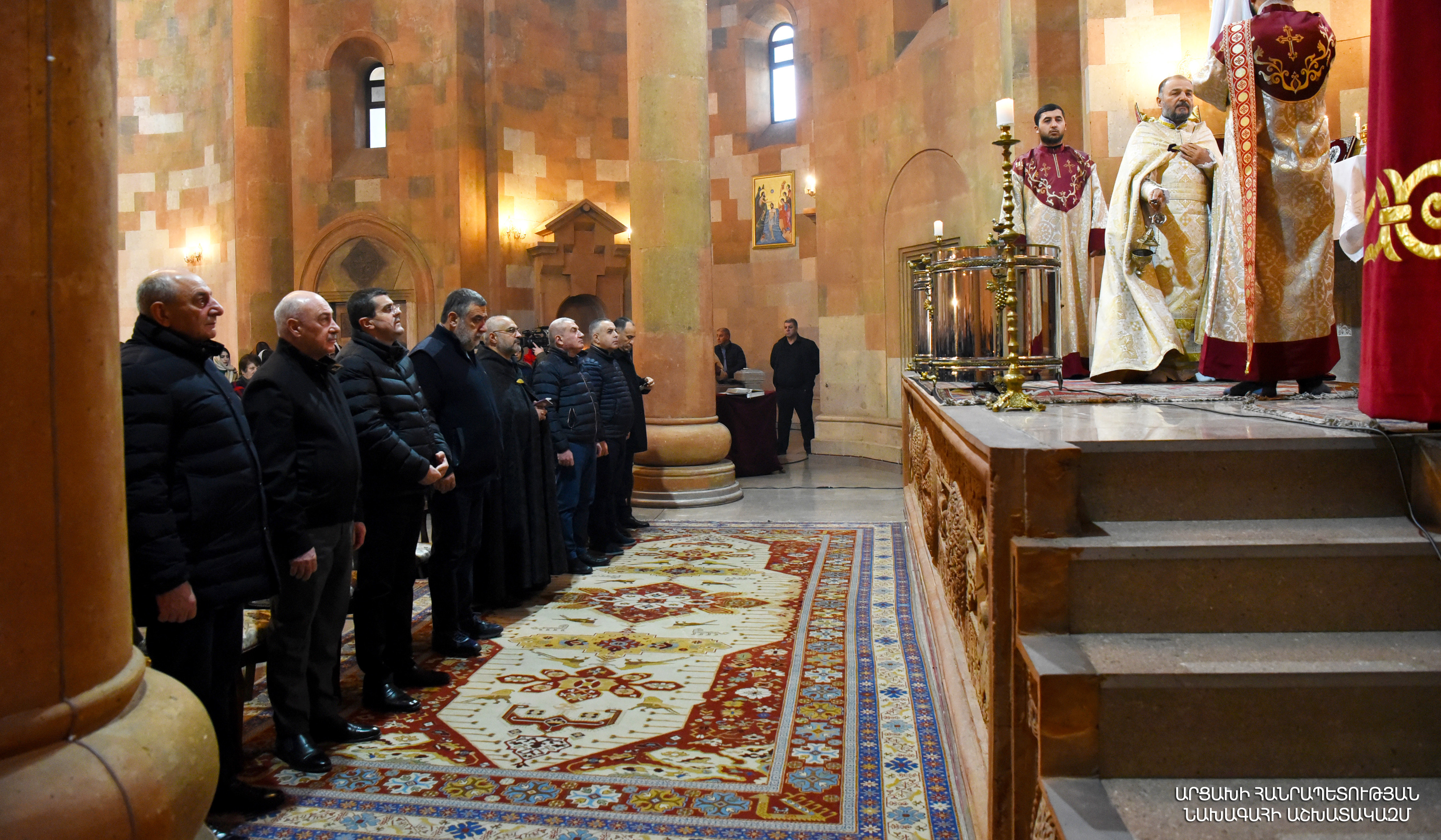 Arayik Harutyunyan attended Divine Liturgy dedicated to Holy Nativity and Theophany of Jesus Christ