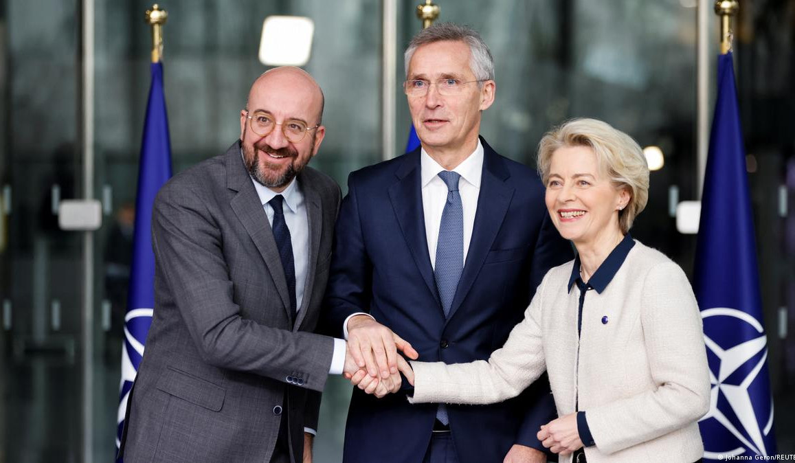 NATO and EU sign declaration on cooperation