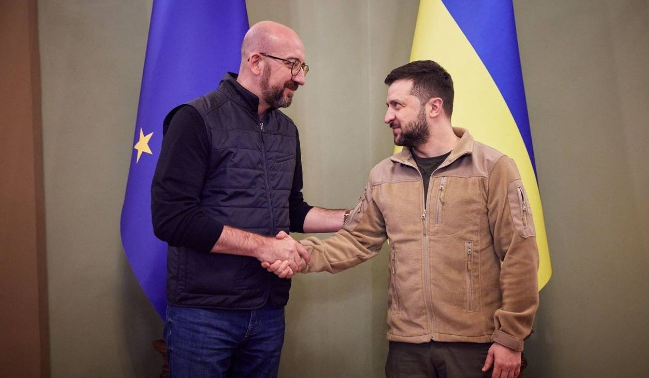 Volodymyr Zelenskyi informs Charles Michel about current needs of Ukraine in armaments