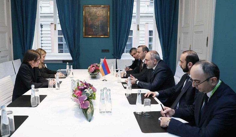 Prime Minister Pashinyan meets with President of ICRC