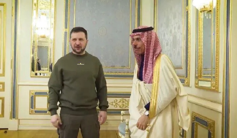 Saudi Arabia's foreign minister announced $400 million aid to Ukraine