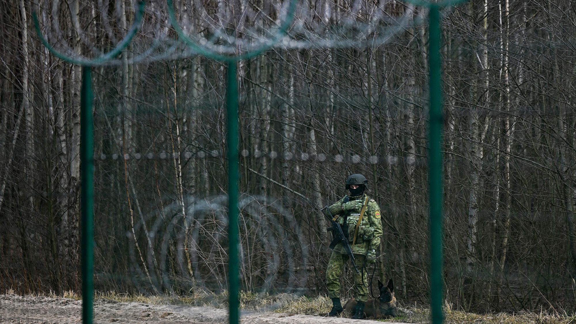 Ukraine Concentrated 17,000 Soldiers On Border With Belarus