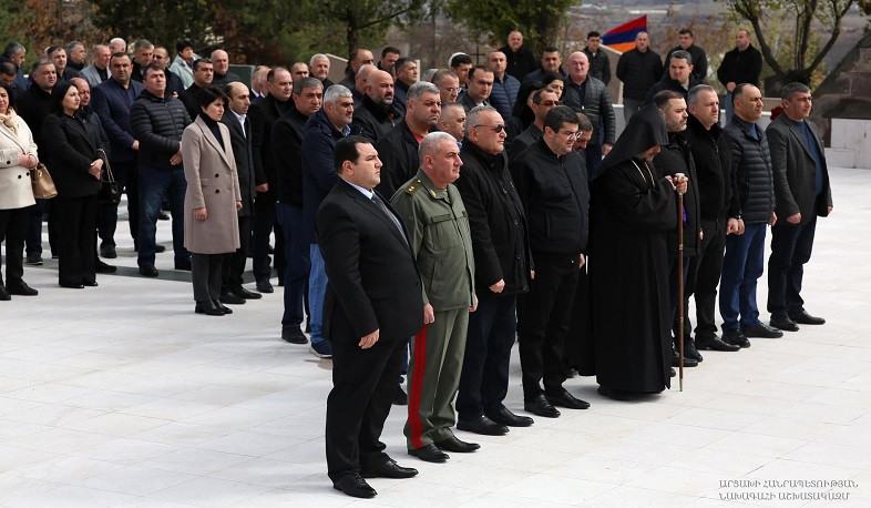 President of Artsakh paid tribute to memory of victims of April war