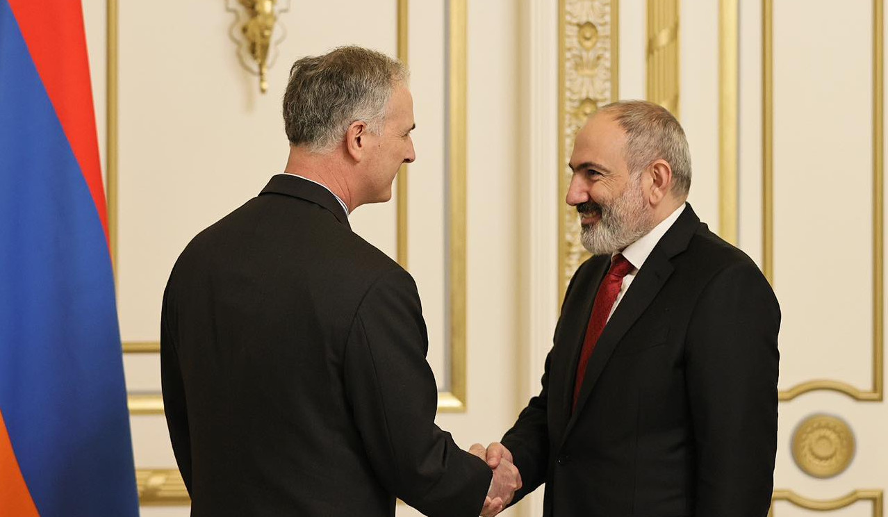 Nikol Pashinyan and OSCE Minsk Group co-chair discussed situation in region