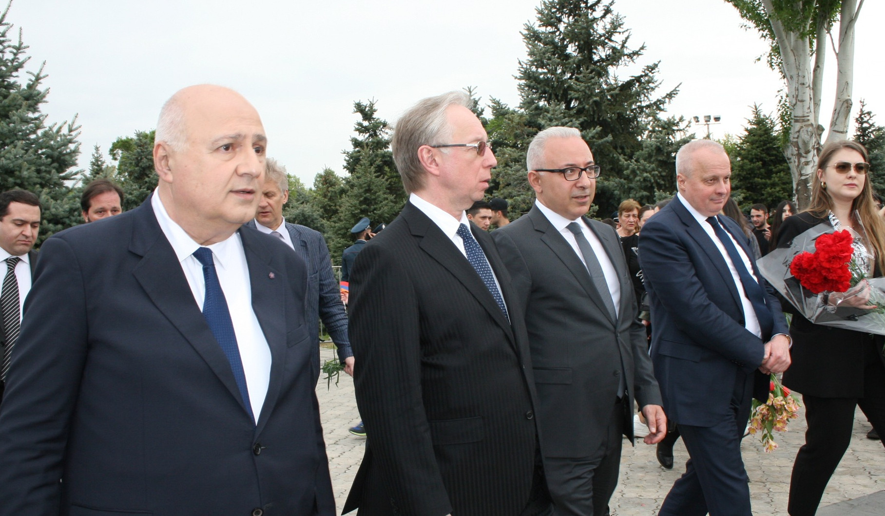 Russian Deputy Foreign Minister and Russian Ambassador to Armenia visited Armenian Genocide Memorial