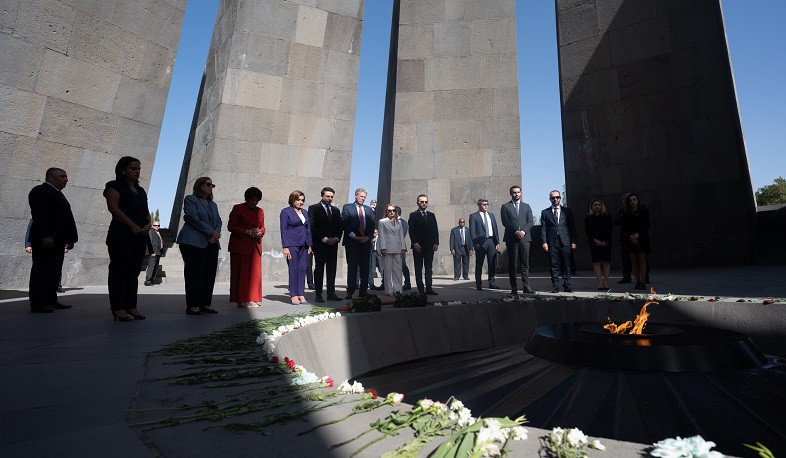 Nancy Pelosi honors victims of Armenian Genocide