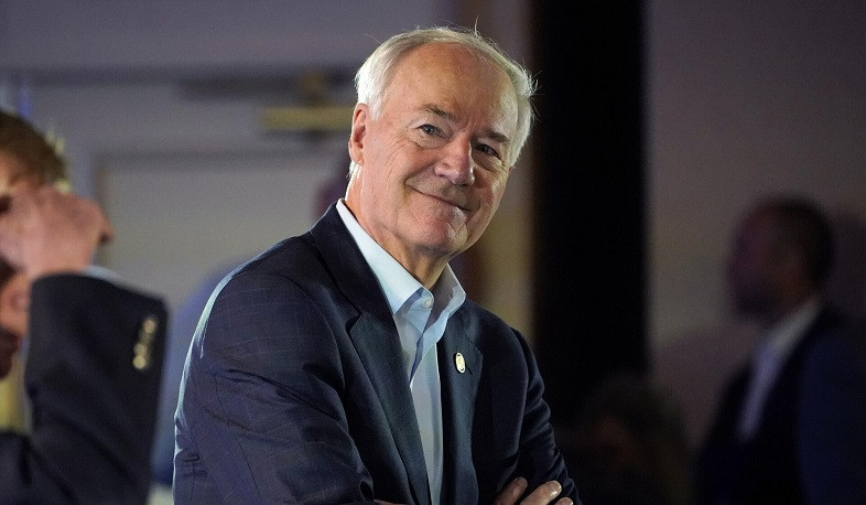 Former Arkansas Governor launches his presidential campaign