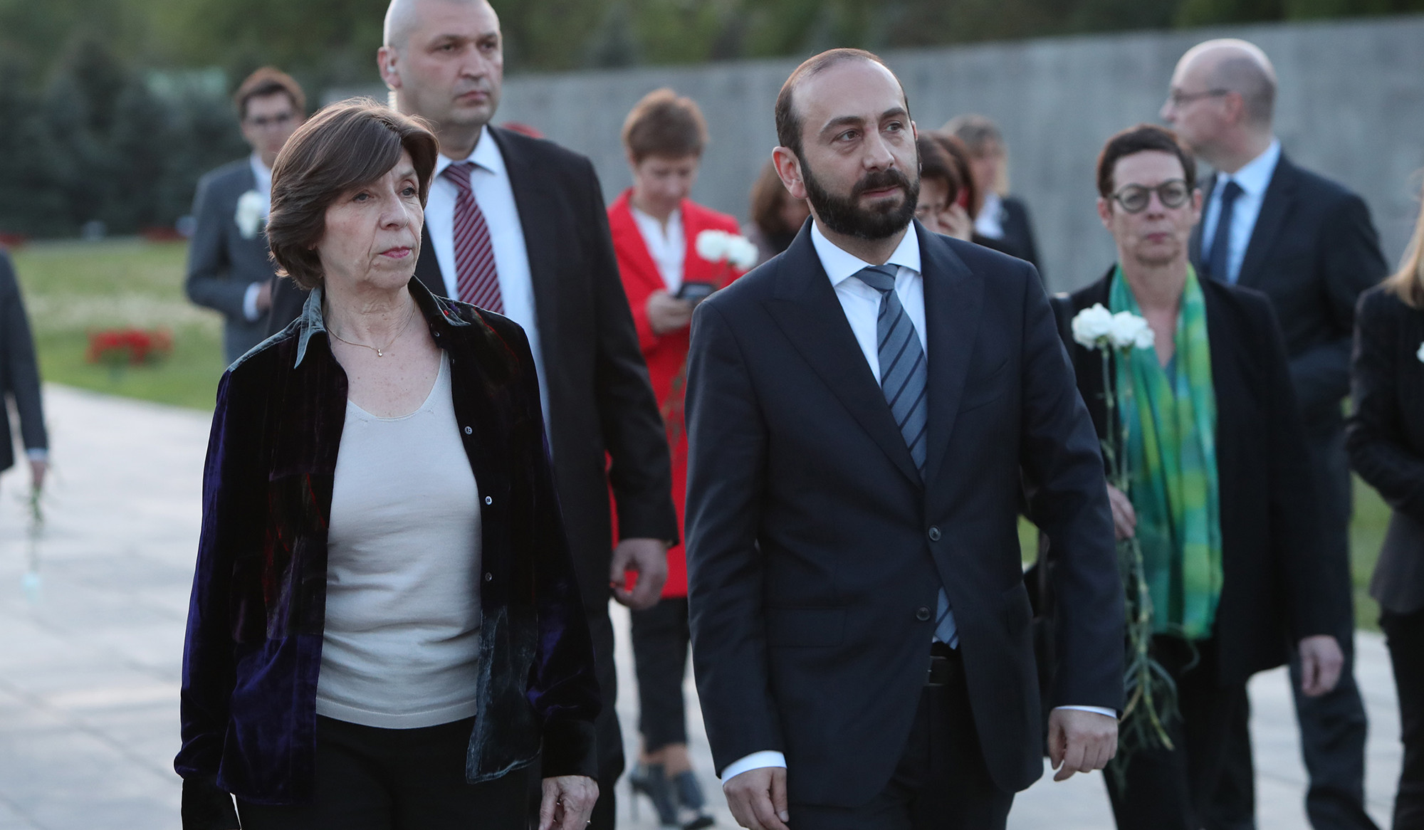 Ararat Mirzoyan and Catherine Colonna visited the Armenian Genocide Memorial