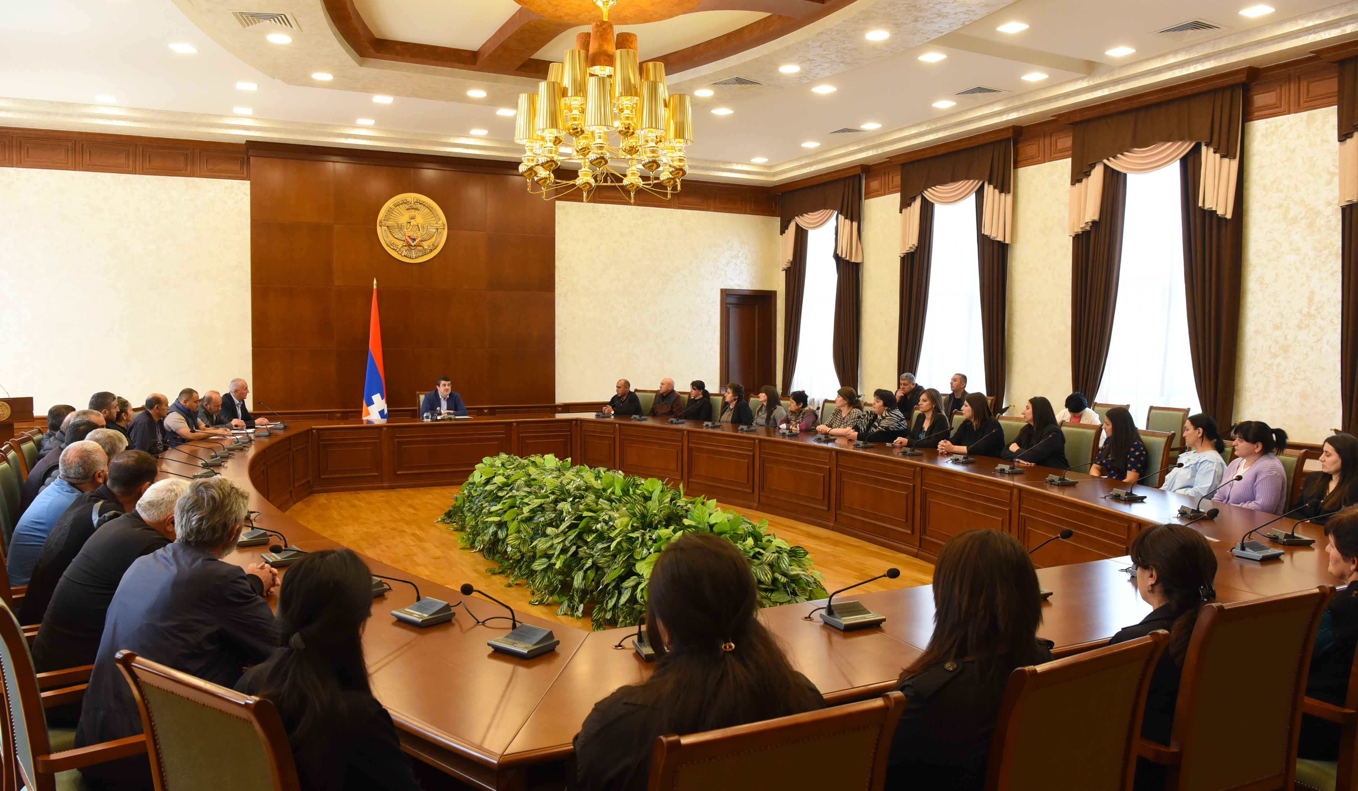 President of Artsakh met with group of relatives of servicemen martyred in 44-day war