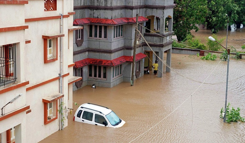 Cyclone Biparjoy triggers rains to India, Pakistan