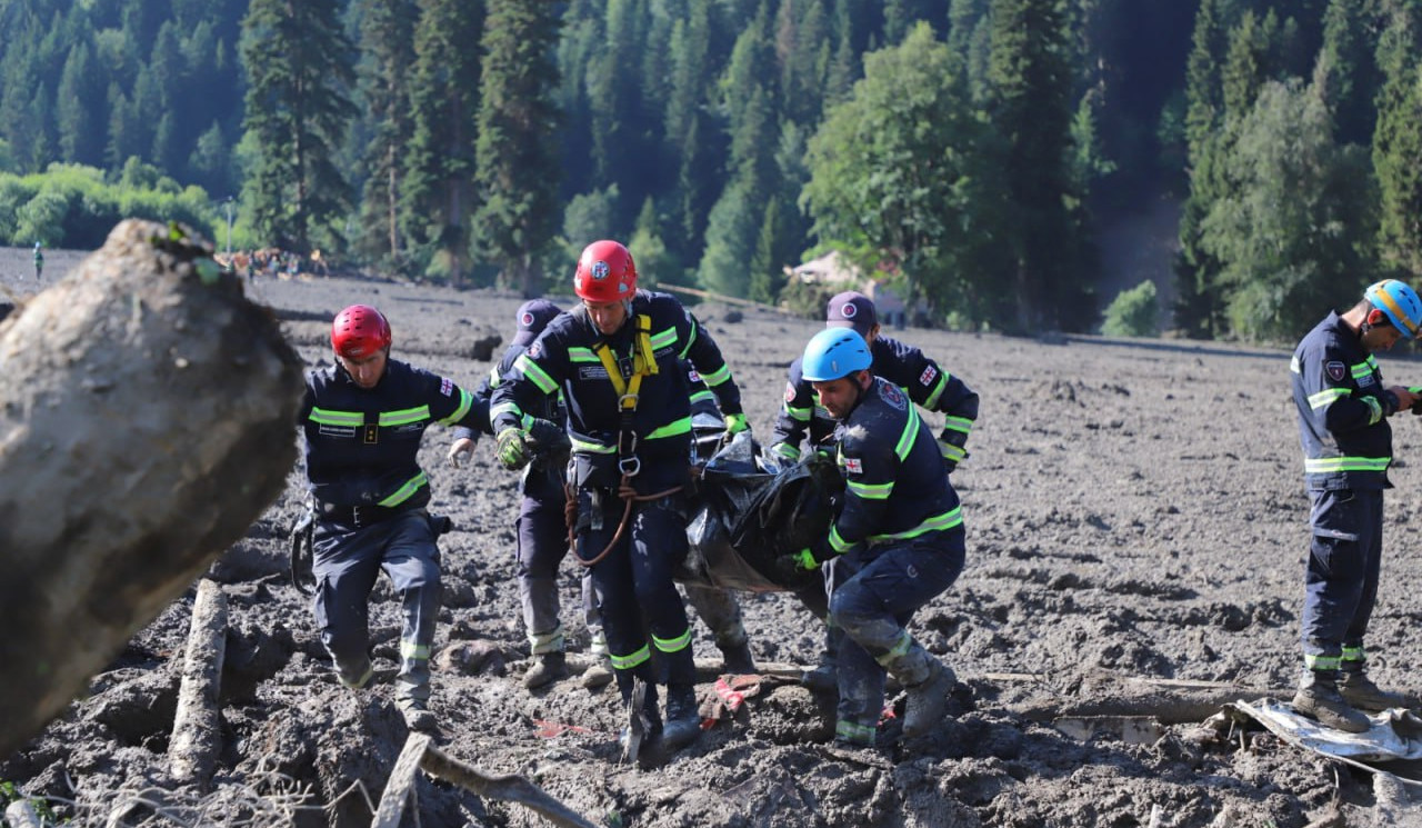 Georgia observes mourning day to honor victims of the landslide in western Shovi resort