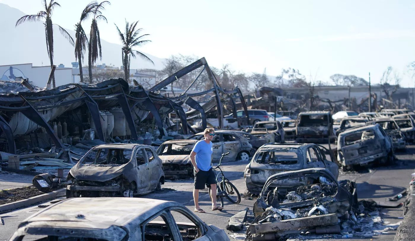 Death toll after Hawaii fires grows to 99, says governor