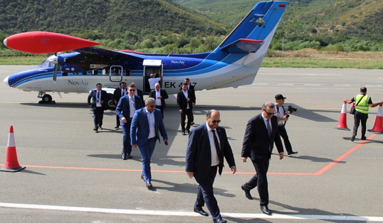 Arayik Harutyunyan and Armen Grigoryan left for Kapan on a representative flight