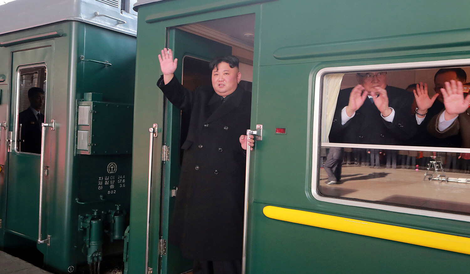 Kim Jong-Un arrives in Russia