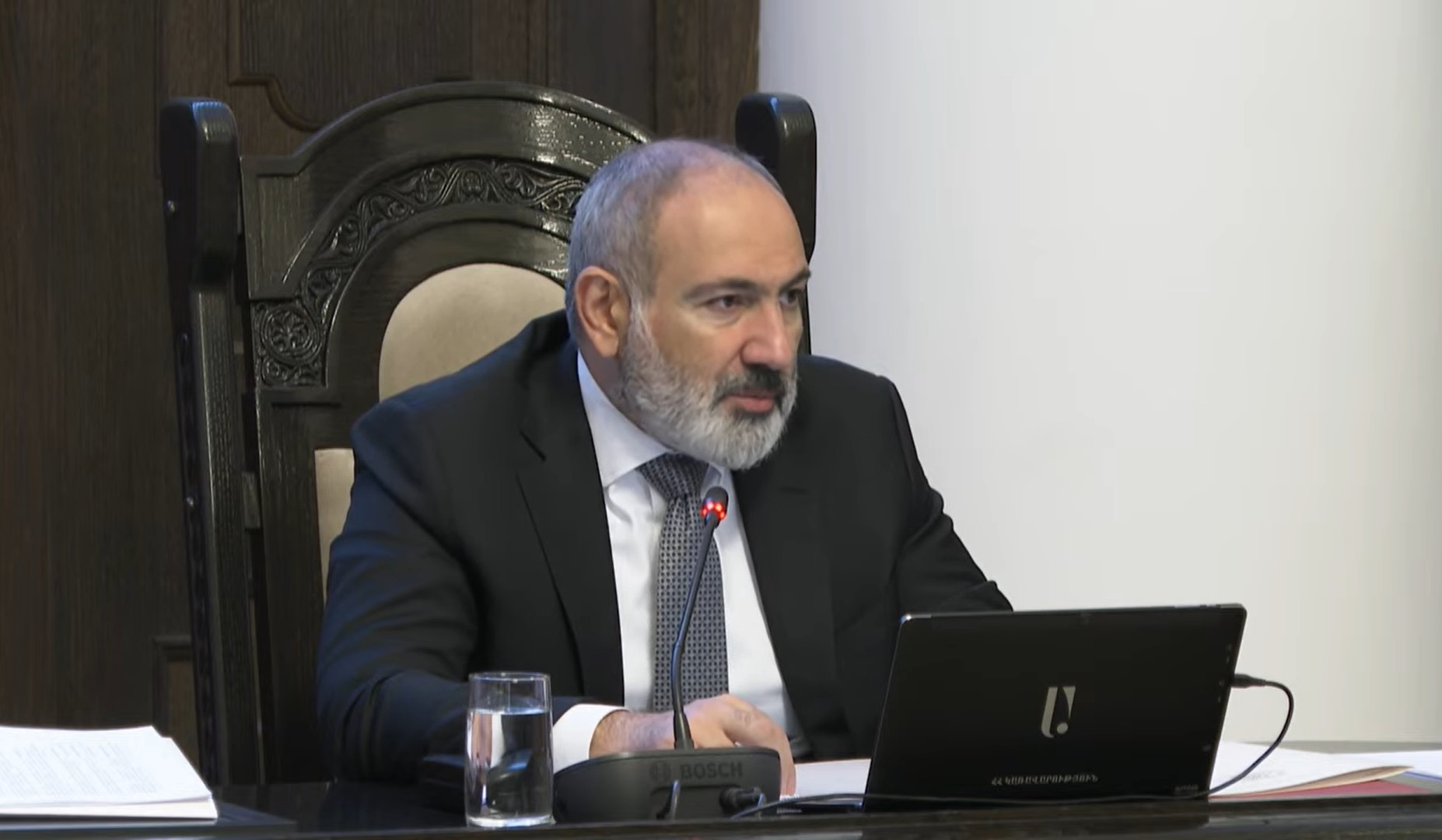 International partners are surprised that 100,000 forcibly displaced persons can enter the country in three days and the government is able to care for them, Pashinyan