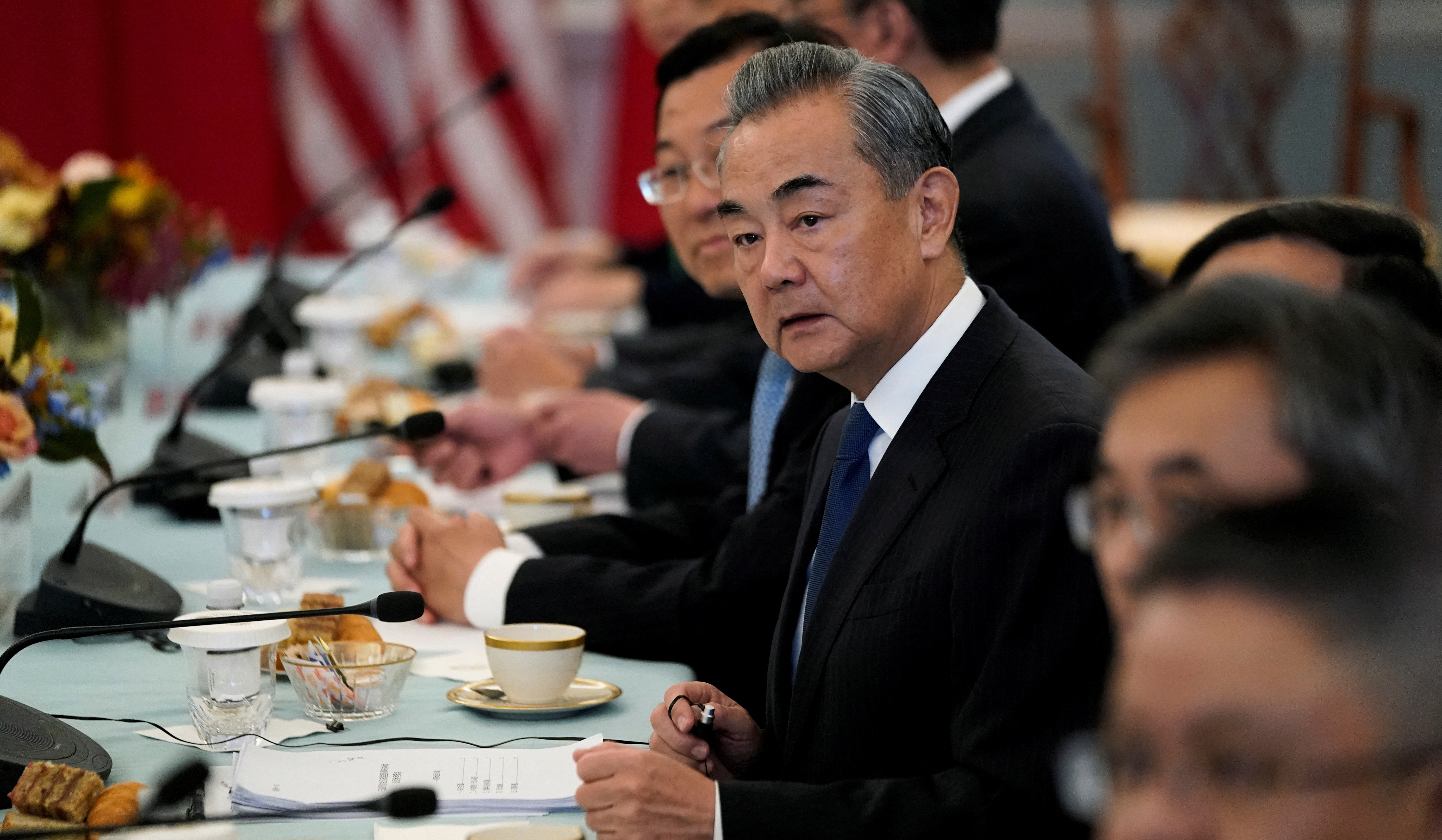 Chinese FM holds talks with US secretary of state