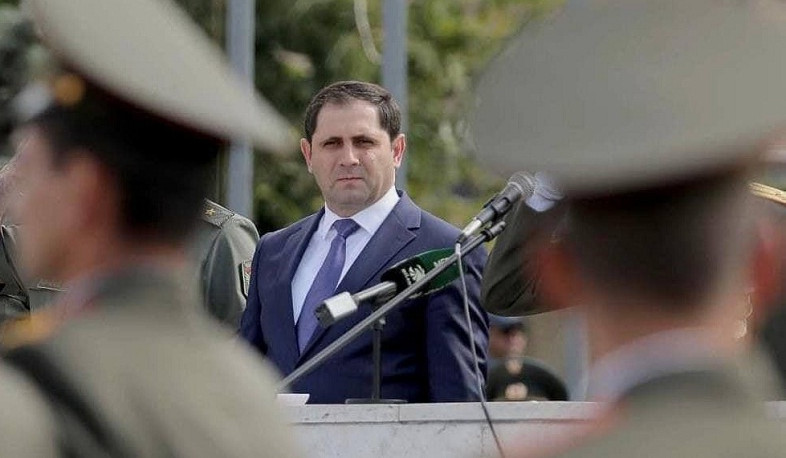 Armenian Defence Minister heads to Greece