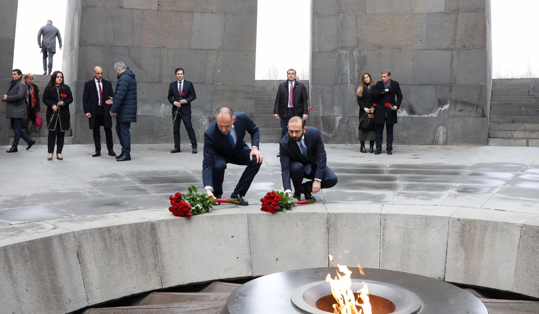 Greek Foreign Minister visited Armenian Genocide Memorial