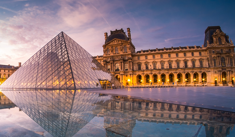 Louvre shuts down