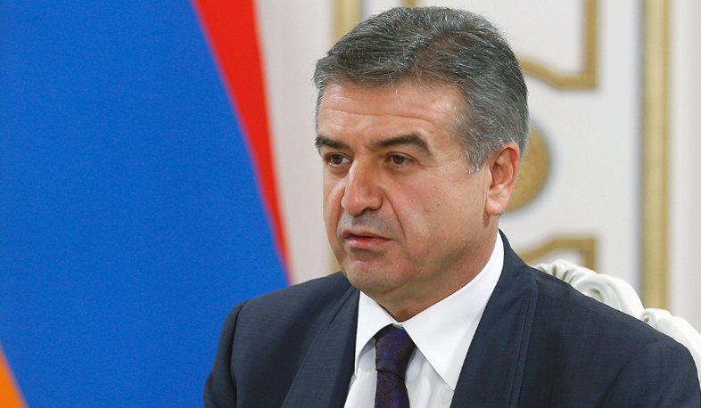 Karen Karapetyan congratulates Nikol Pashinyan