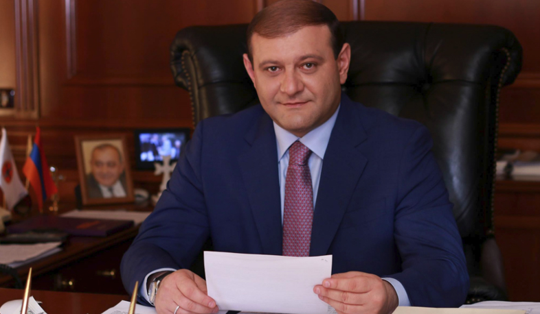 Yerevan Mayor Taron Margaryan resigns