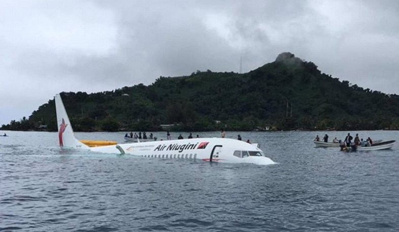 Micronesia plane lands in water