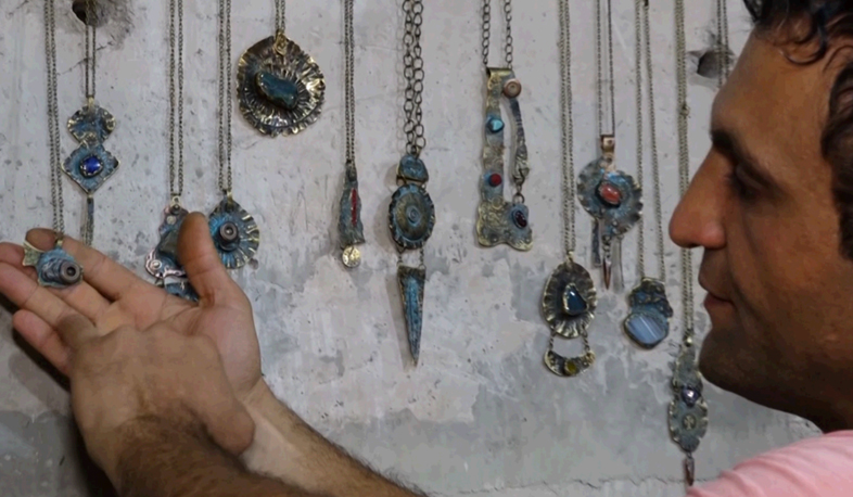 Armenian man turns bullets to jewelry