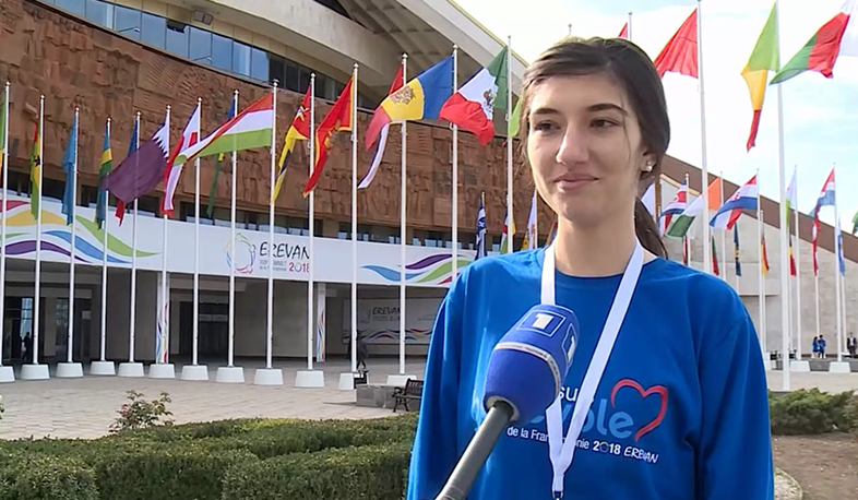 Volunteers of Francophonie Summit and their Security