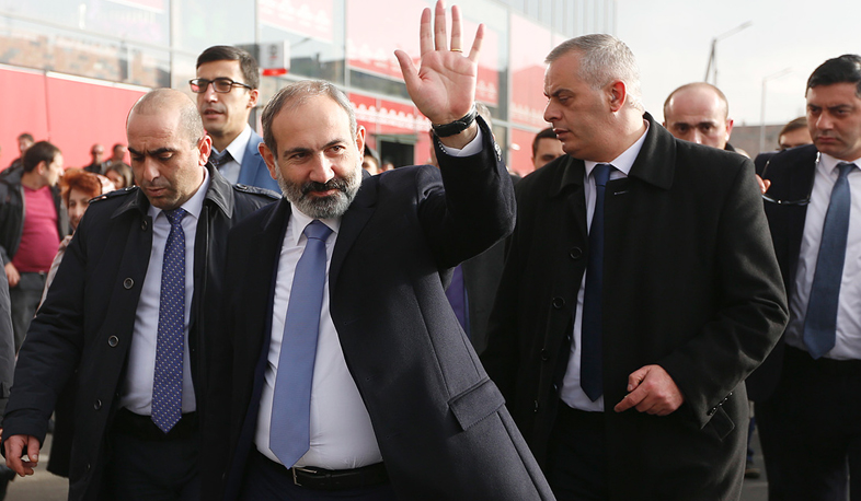 Nikol Pashinyan visits Aparan