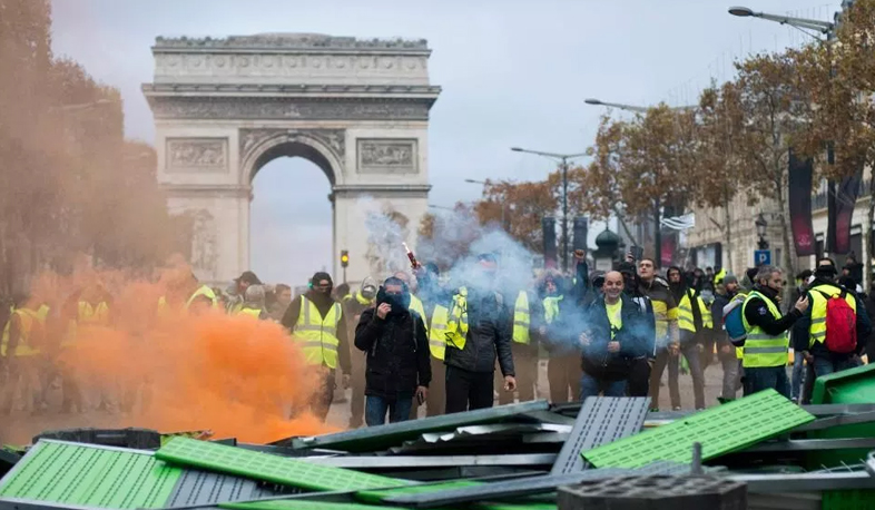 Macron to deliver speech on situation in France