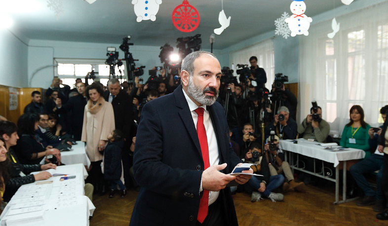 Nikol Pashinyan receives congratulations