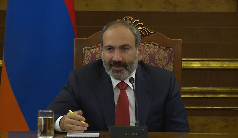 Nikol Pashinyan answers questions from international journalists