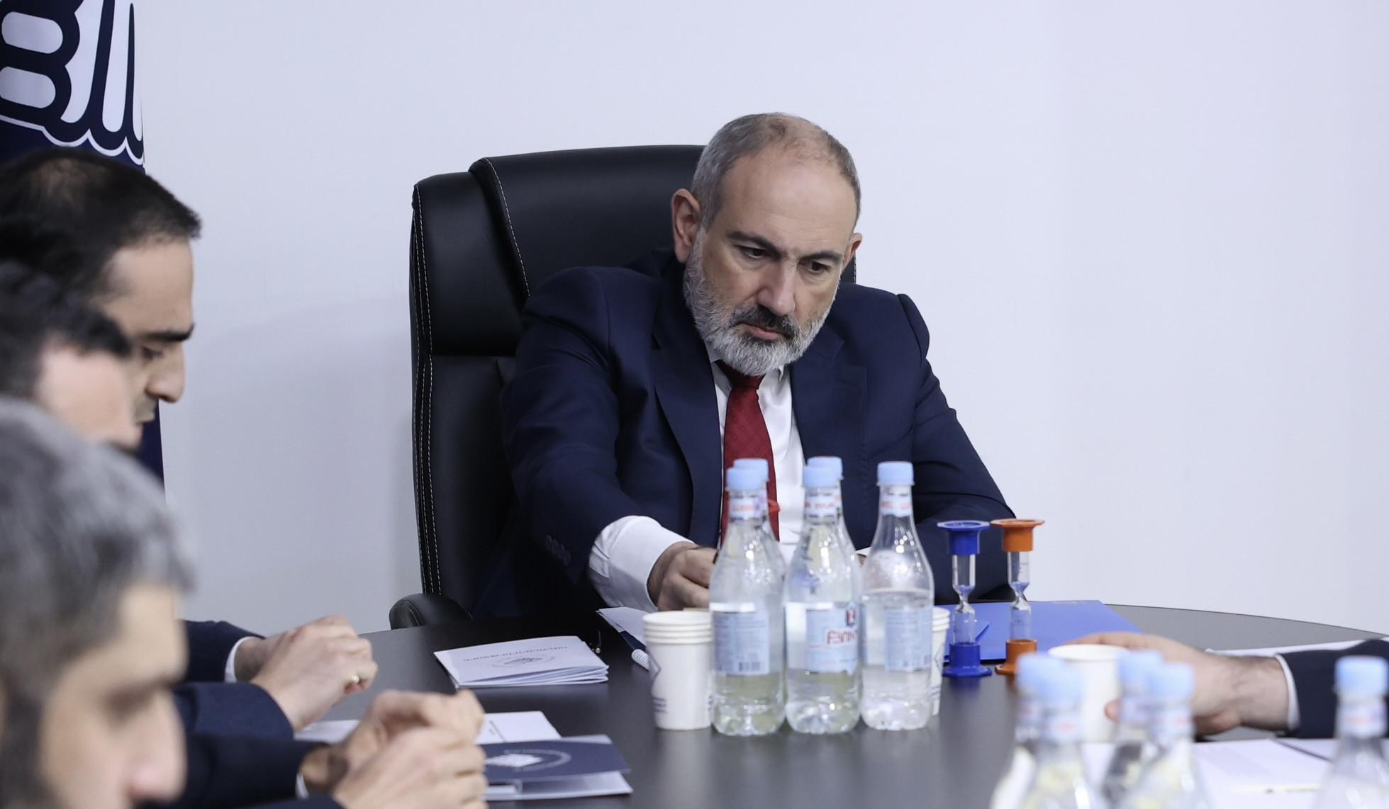 ՔՊ վարչության նիստում քննարկվել են արտաքին և ներքին քաղաքական հարցեր