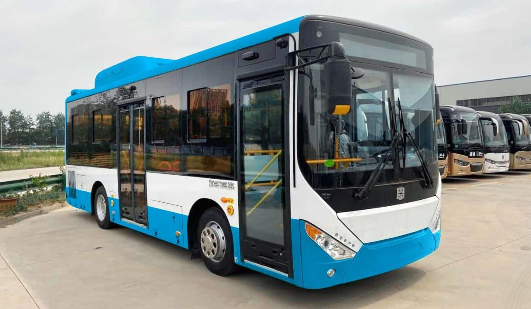 Երթուղի են դուրս եկել 64 համարի նոր Zhong Tong ավտոբուսները, որոնք Նոր Նորքը կկապեն Էրեբունի վարչական շրջանի հետ