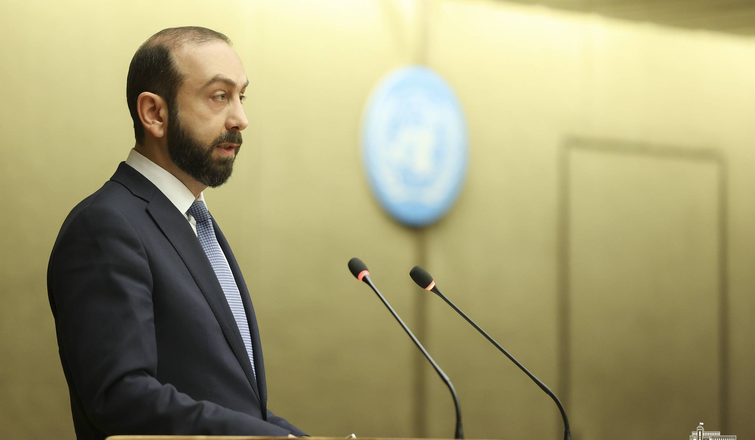Armenia proposes to sign a bilateral arms control mechanism and non-aggression pact ahead of the peace treaty with Azerbaijan, Mirzoyan