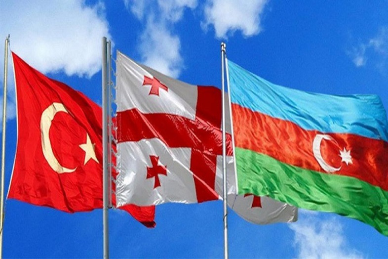 A trilateral meeting of foreign ministers of Azerbaijan, Georgia and Turkey underway in Baku