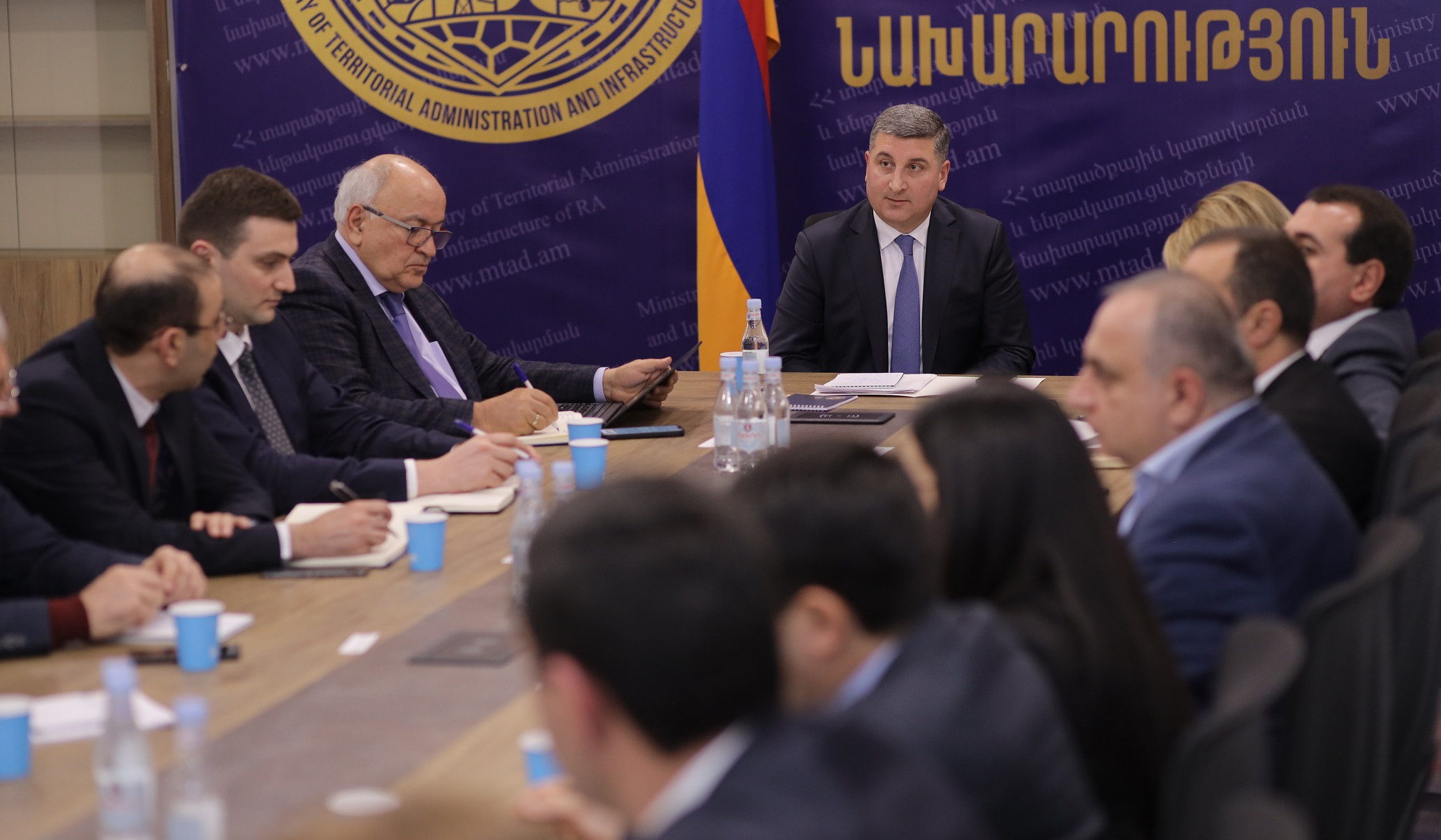 Խորհրդակցություն ՏԿԵՆ-ում. նախարարը հետաքրքրվել է գարնանային ոռոգման սեզոնի մեկնարկին ընդառաջ ՋՕԸ-ների աշխատանքով