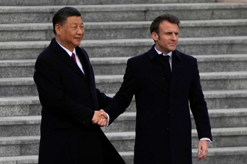 Xi Jinping Arrived In France On Official Visit