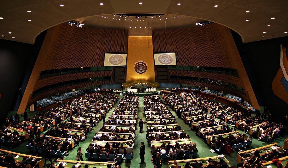 UN votes symbolically in favor of Palestinian membership