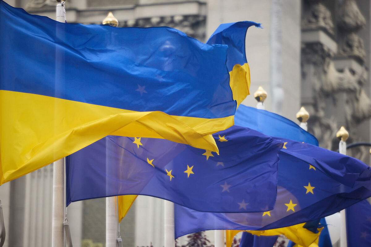 Совет ЕС утвердил программу поддержки Украины на 50 миллиардов евро