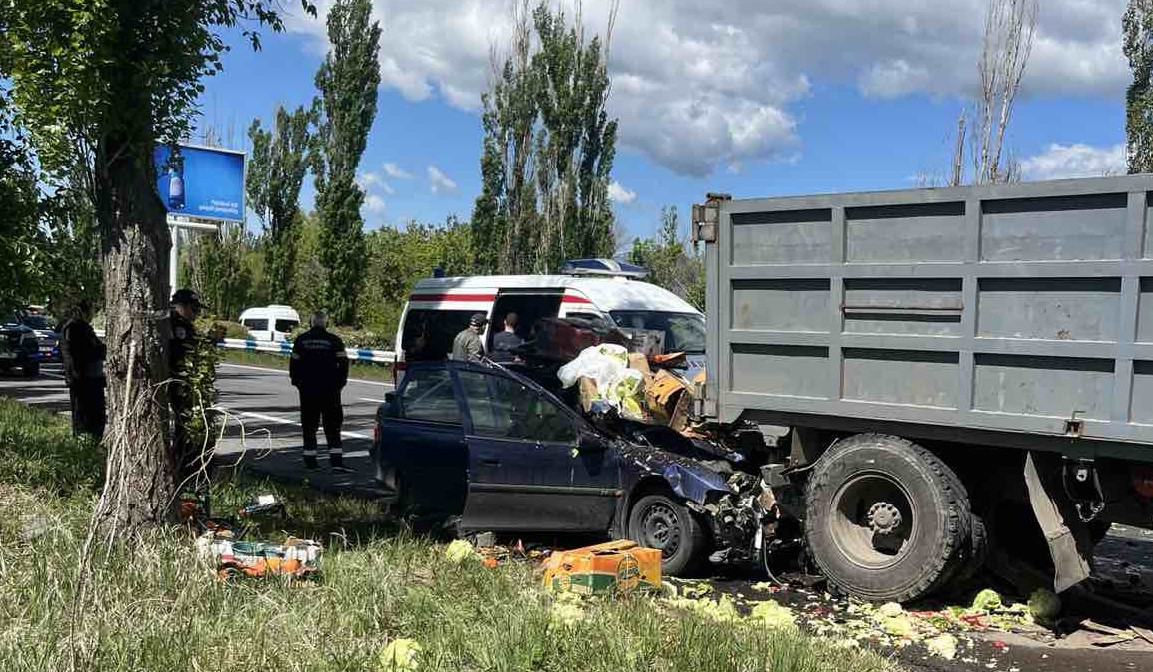 Երևան-Սևան ավտոճանապարհին բախվել են մարդատար և բեռնատար ավտոմեքենաներ, կան տուժածներ